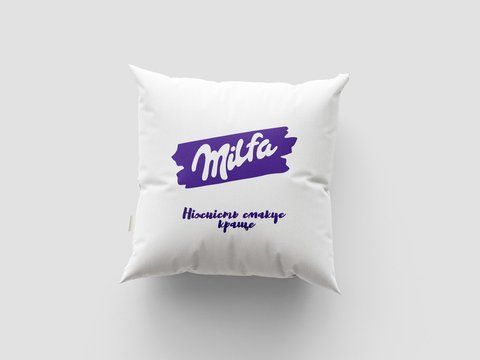 Подушка з принтом "Milfa" #0941-П фото