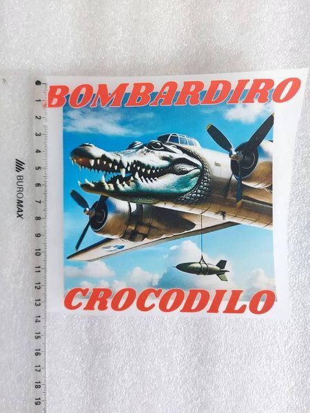 Термонаклейка для одягу, наліпка "Бомбардіро Крокоділо, Bombardiro Crocodilo" #0735М-ПР фото